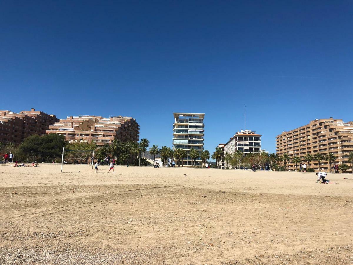 Las Terrazas - Primera Linea De Playa Con Netflix, Disney, Movistar Con Todo El Futbol, Series, Cine Y Prime Video Orpesa Kültér fotó